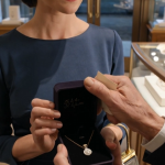 She Opened the Old Jewelry Box After 30 Years… The Secret Necklace Inside Revealed Her Mother’s Final Message (Part 2)